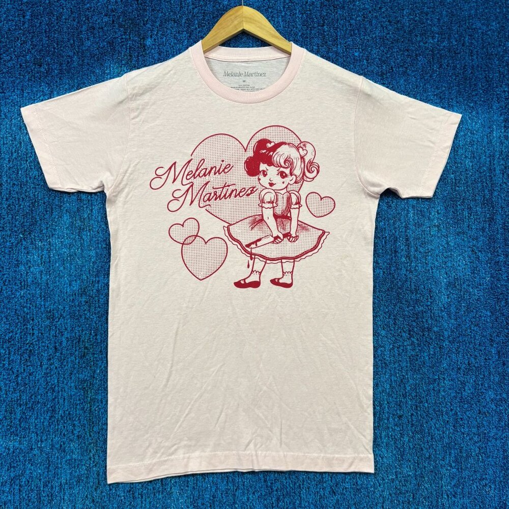 Melanie Martinez Its All Fun And Games Popstar Pink T-Shirt Size Medium